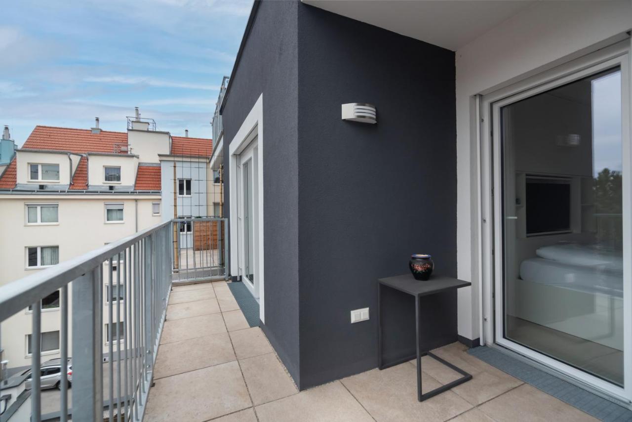 Ruhig, Hell Und Neu Mit Garage Daire Viyana Dış mekan fotoğraf